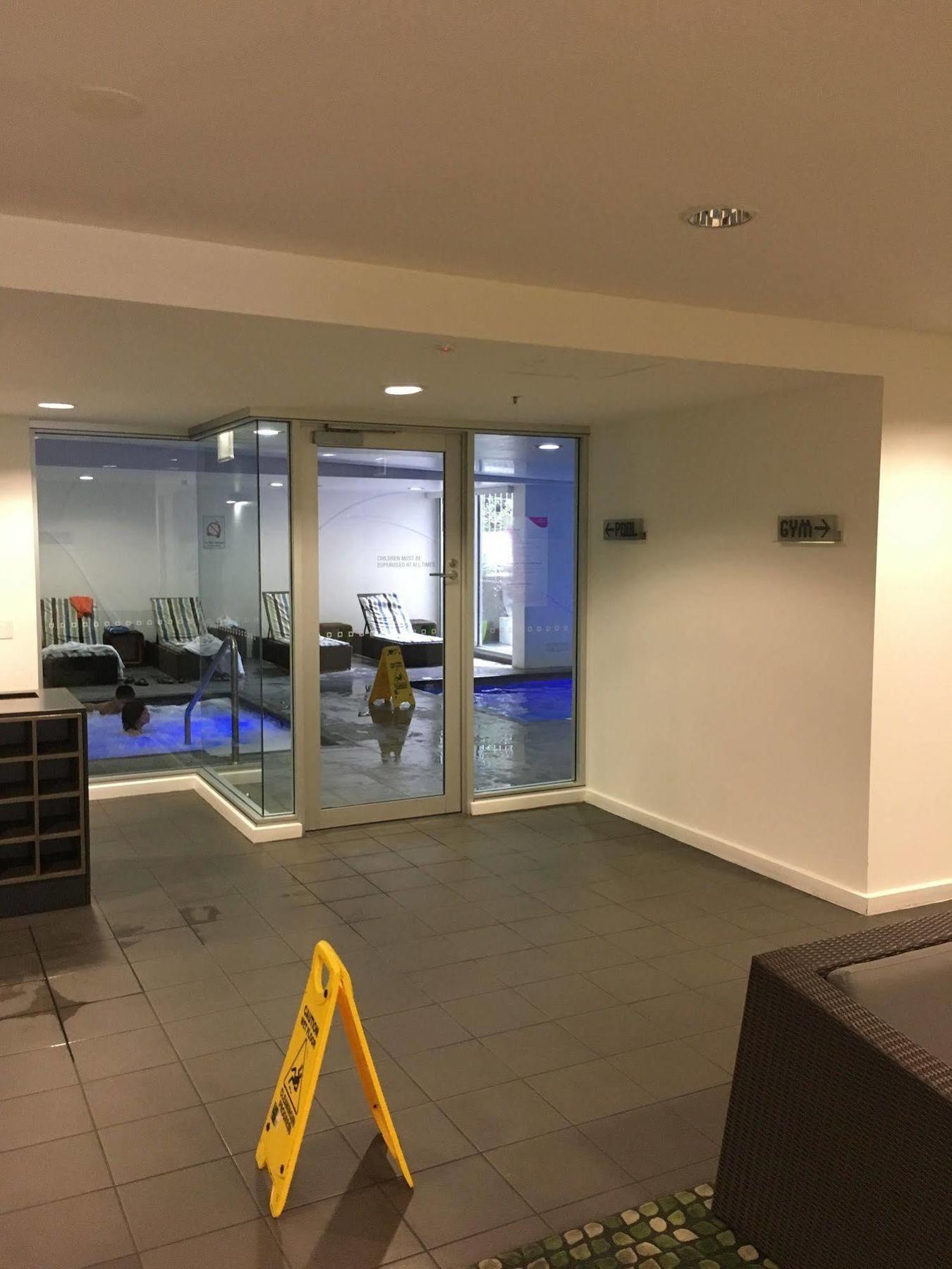 アデレードLuxury In The Sky On Hindmarsh Squareアパートメント エクステリア 写真